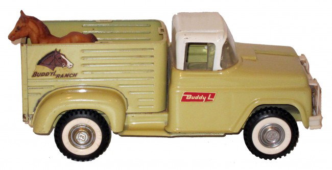 BUDDY-L RANCH TRUCK: Painted pressed steel with plastic grill; very minor nicks and scratches; L-13", VG-EX