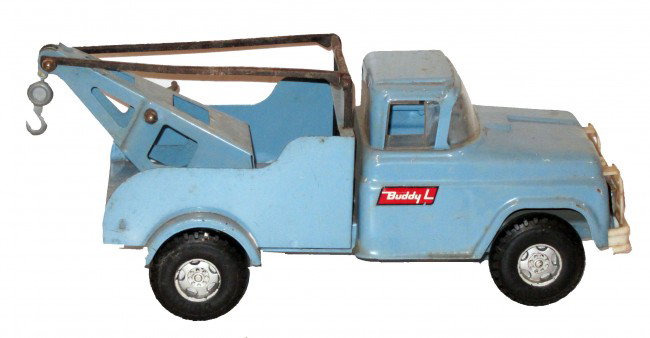 BUDDY-L TOW TRUCK: Painted pressed steel; missing mirror; scratches and some rust; L-14 1/2", G