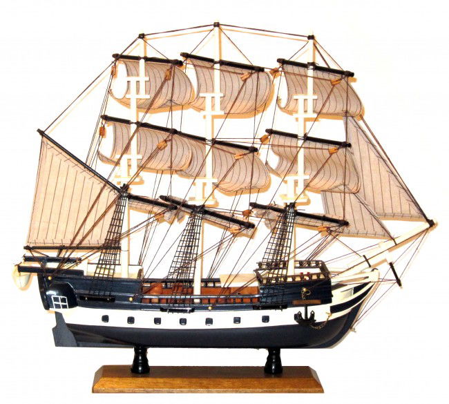 GALLEON MODEL "BUFFALO": Contemporary painted wood with cloth sails, H-18", L-20", VG-EX