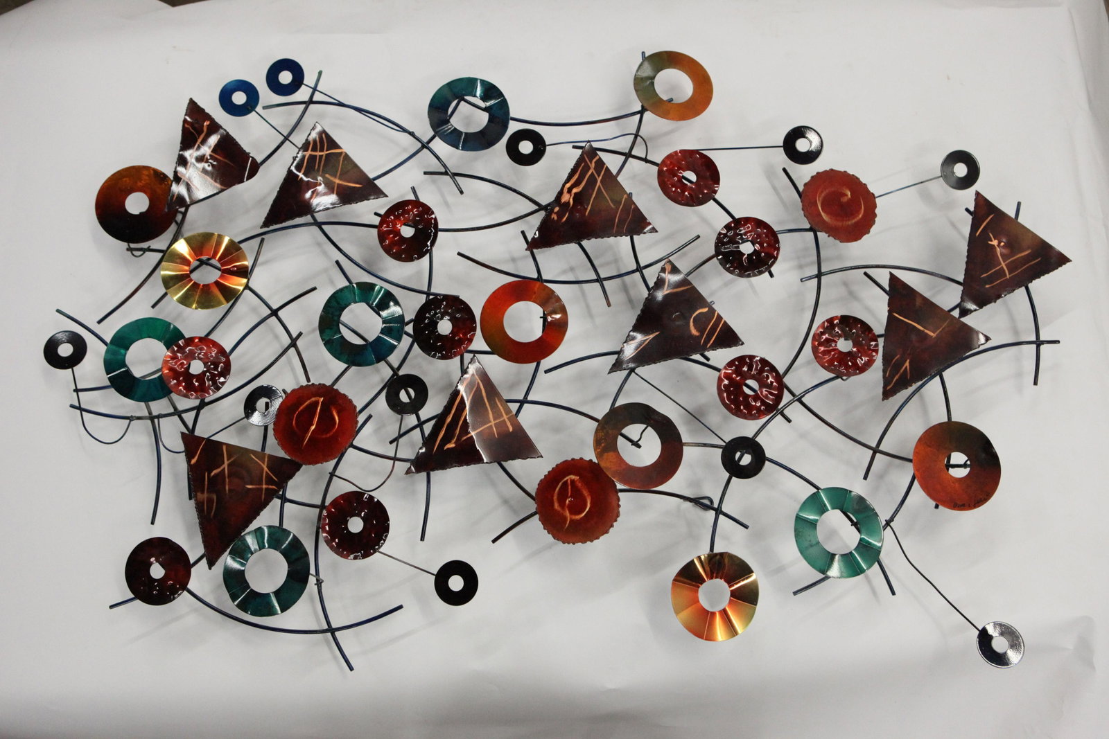 JERE WALL ART: Kaleidoscope/ abstraction ?; colorful metal -2002; normal wear; H-30"; L-50"; VG-EX