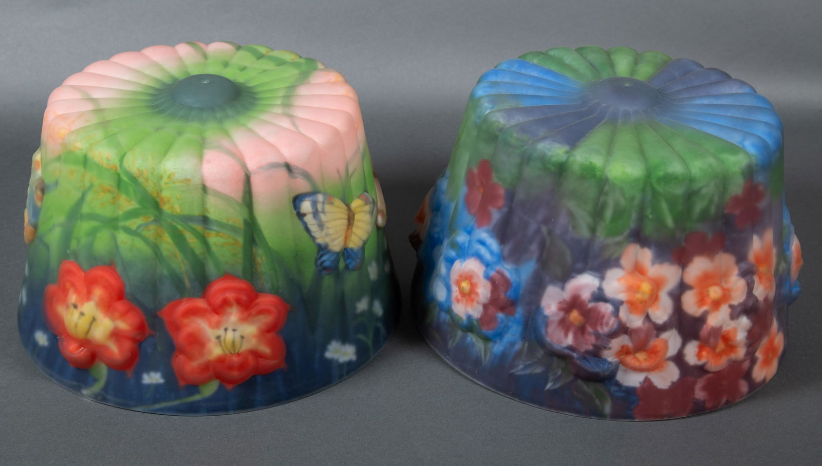 Pair Reproduction Pairpoint Puffy Reverse Painted Shades (1 of 5)