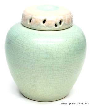 ROOKWOOD POTPOURRI JAR: 1914; artist Mary Grace Denzler #4821; lid is reticulated with floral motif; uniform crazing; H-5 1/2", G