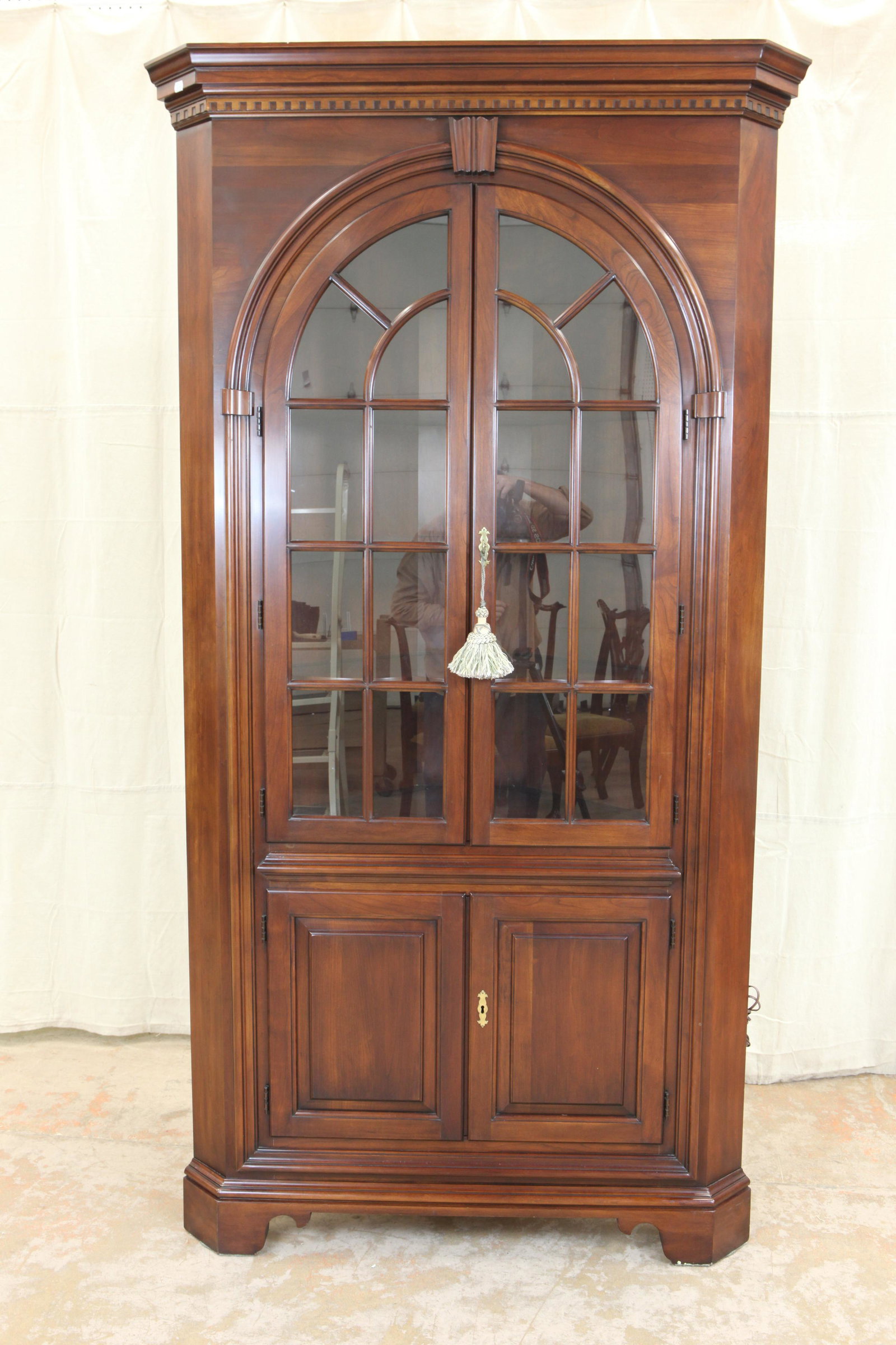 CHERRY CORNER CUPBOARD (1 of 4)