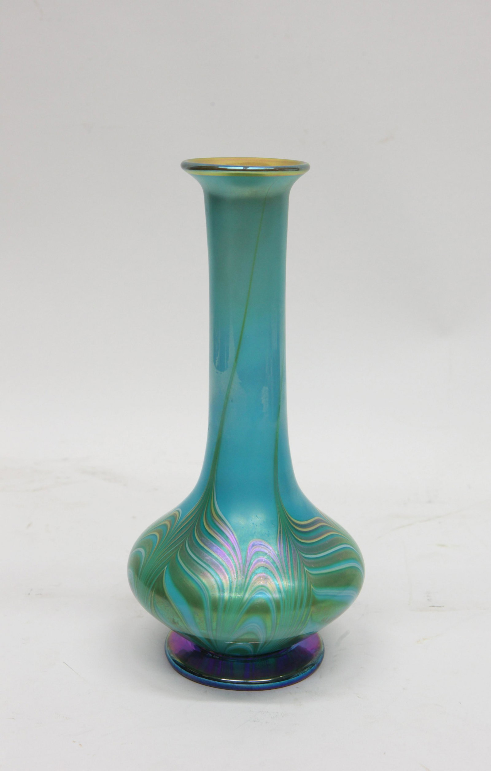LUNDBERG ART GLASS VASE (1 of 13)