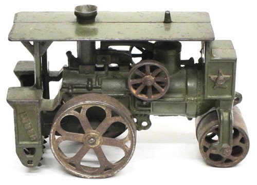 HUBLEY HUBER STEAM ROLLER: Painted cast iron; retains decal; very minor paint chips and wheel rust; L-7 1/2", VG