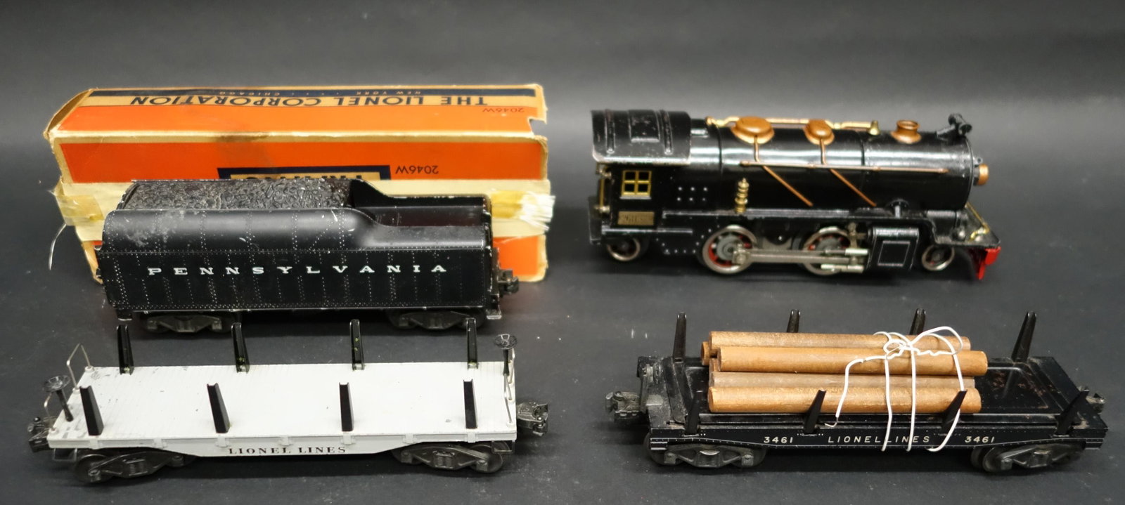 LIONEL ENGINE, TENDER & (2) CARS: (4) pieces, O gauge, one box, normal wear, L-9", G-VG