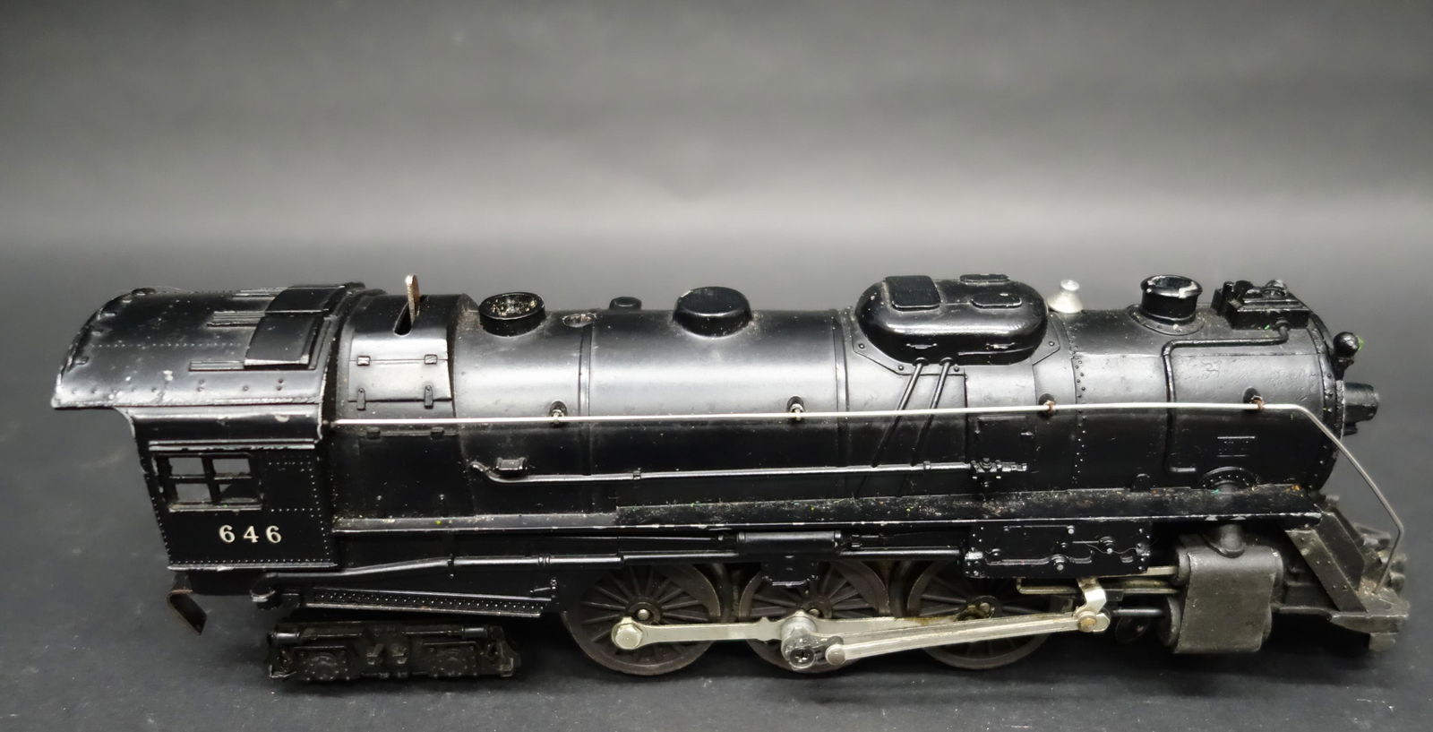 LIONEL ENGINE #646: O gauge, original box, normal wear, L-12", G-VG