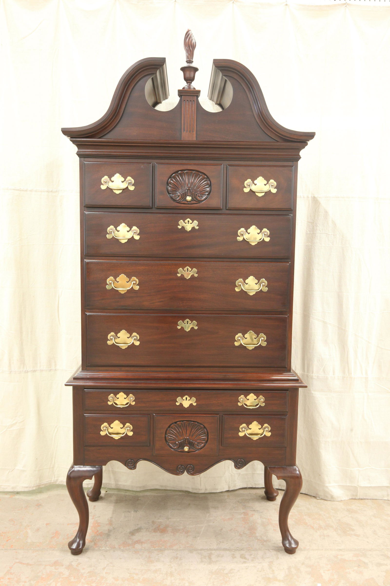 VIRGINIA GALLERIES HIGH BOY (1 of 7)