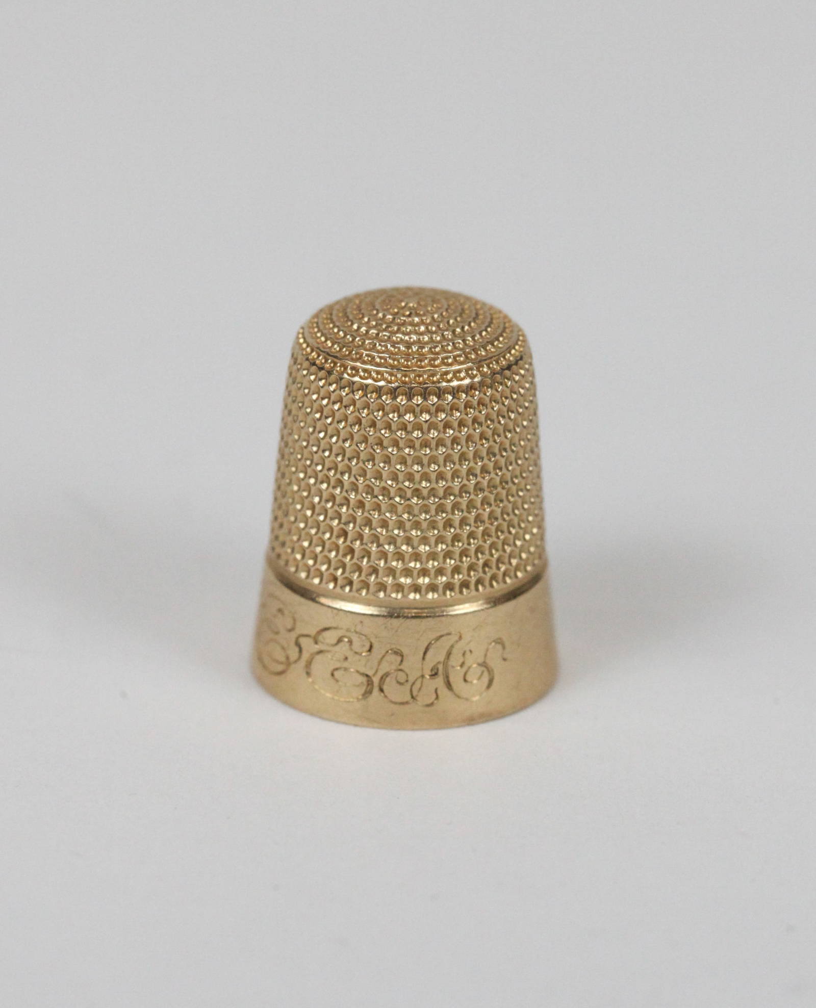 14k Yellow Gold Thimble Auction