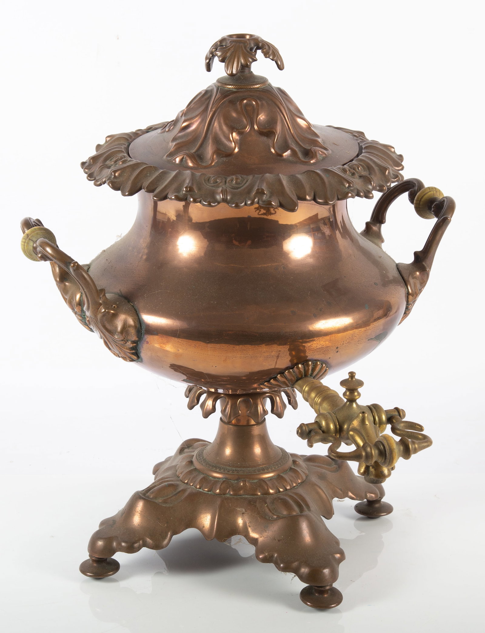 HOT WATER KETTLE: Copper with internal silver plating; interior of lid reads "125 Warrented Best London Manufacturer", normal wear; H-18", G-VG