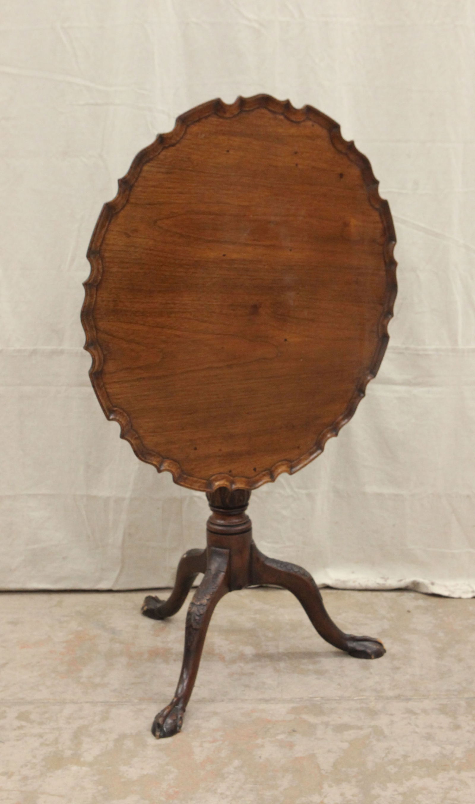 ANTIQUE TILT TOP TABLE (1 of 4)