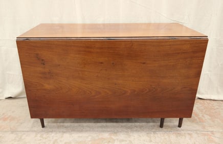 BALTIMORE DROP LEAF TABLE