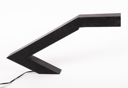 MODERN DESK LAMP