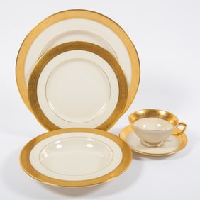 LENOX 'WESTCHESTER" PARTIAL DINNER SERVICE