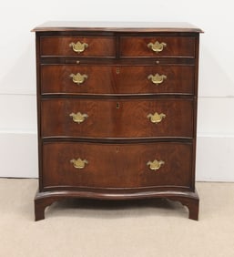 MINIATURE BUTLER'S CHEST