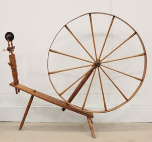 ANTIQUE WALKING WHEEL