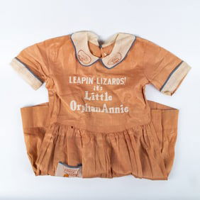 VINTAGE ORPHAN ANNIE DRESS / COSTUME