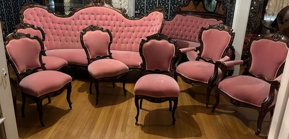 VICTORIAN PARLOR SUITE (8) PCS.