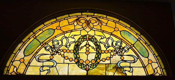 LEADED GLASS ARCH