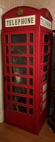 ENGLISH TELEPHONE BOOTH