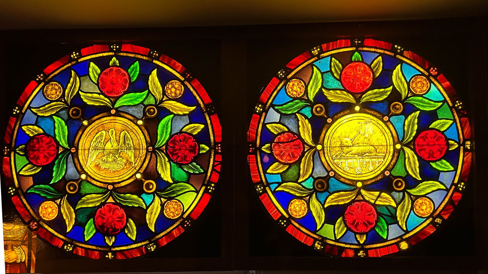 PAIR LEADED WINDOWS (1 of 3)