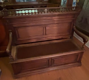 VICTORIAN OAK BENCH