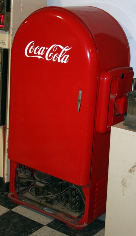 COCA-COLA JACOBS 26 VENDING MACHINE: Partial repaint and restoration; H-54", W-28", G