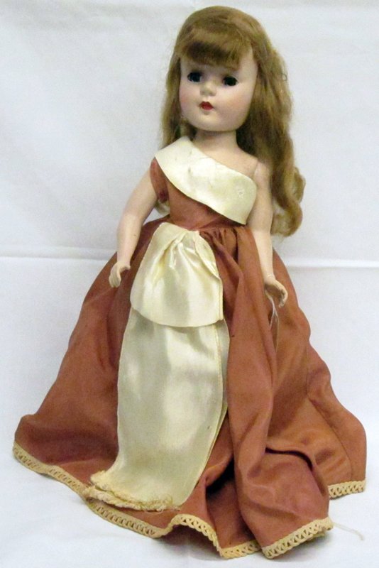 AMERICAN CHARACTER DOLL: Sweet Sue; hard plastic; some arm crazing; H-15", G-VG