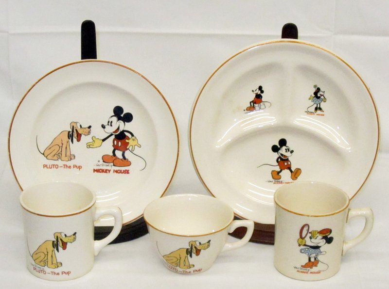 MICKEY MOUSE PATRIOT CHINA (5): (1) Divided dish, (1) Mickey & Pluto pup plate; (1) Pluto pup mug with base chips; (1) Pluto pup coffee cup; (1) Minnie Mouse and Horace mug; minor wear; divided dish Dia.-8", G-VG