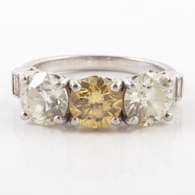 CANARY YELLOW DIAMOND RING