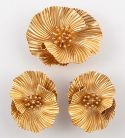 14K GOLD FLOWER BROOCH & EARRING SET