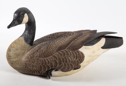 DECORATIVE CANADA GOOSE