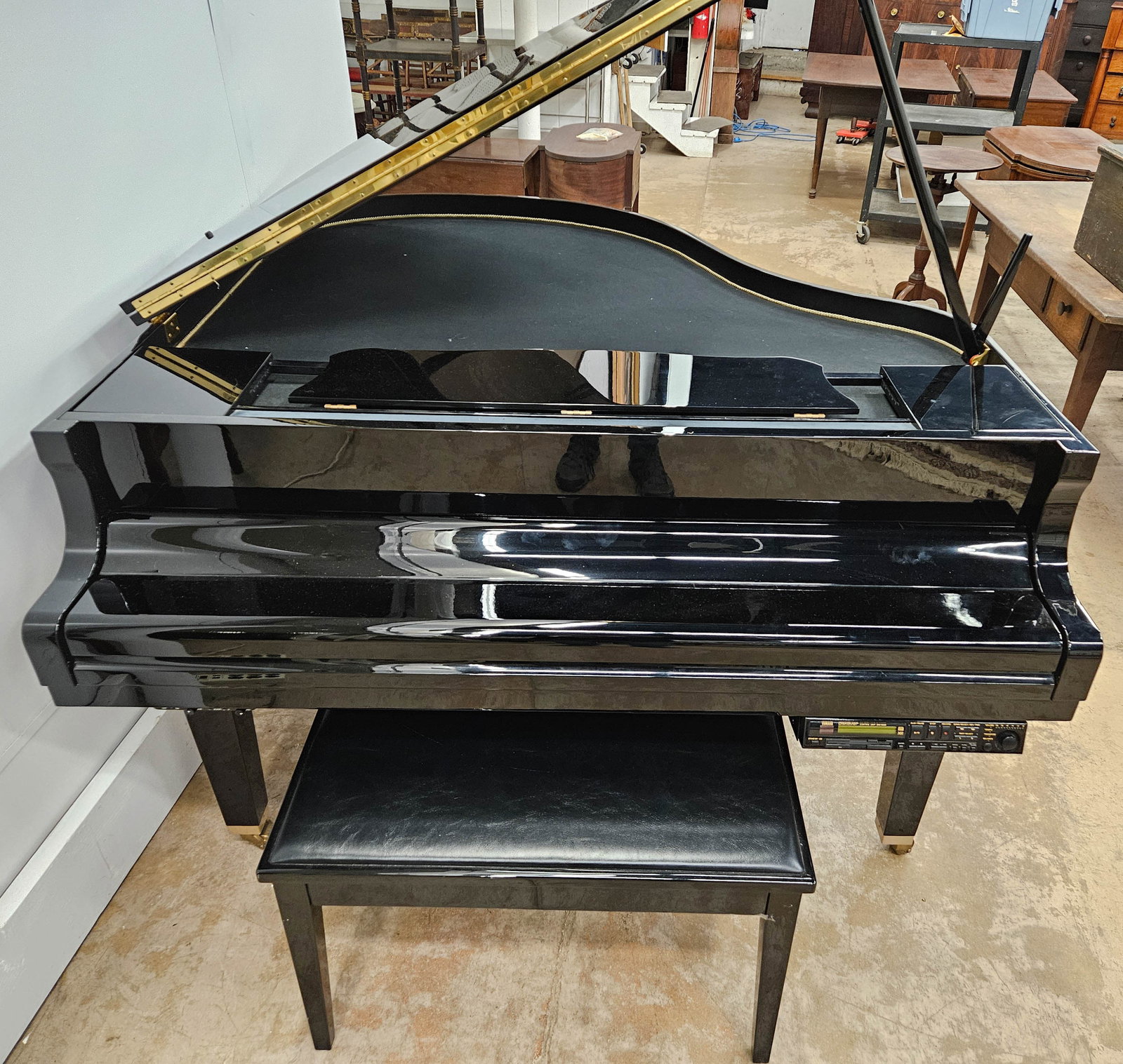 YAMAHA DISKLAVIER PIANO (1 of 6)