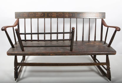 MAMMY BENCH