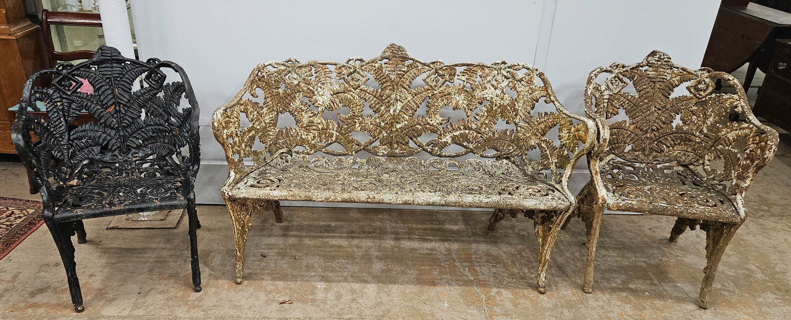 "FERN" GARDEN FURNITURE (3) PIECES (1 of 6)