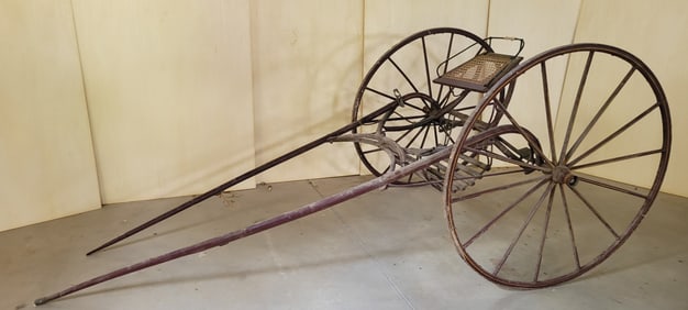 ANTIQUE SULKY