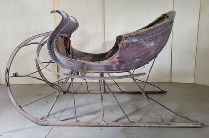 HORSE DRAWN SLEIGH