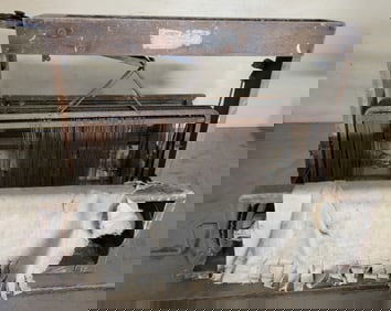 HAMMETT'S TABLE TOP LOOM