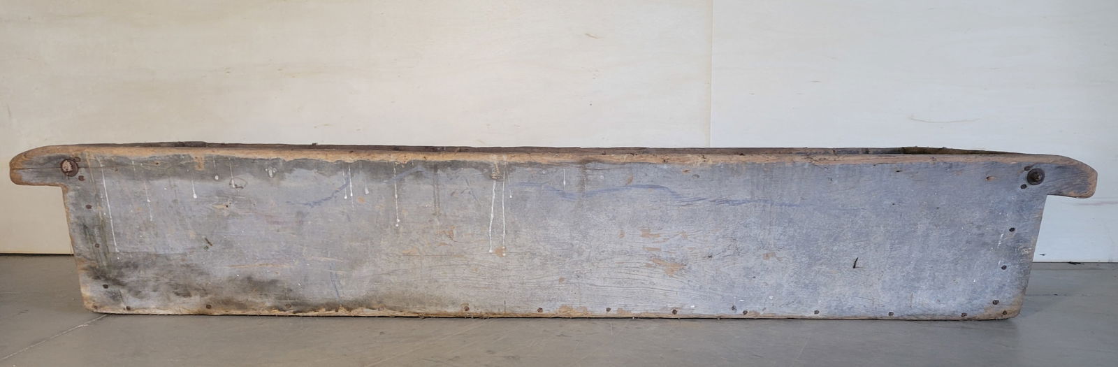 ANTIQUE HOG SCALDING TROUGH (1 of 5)