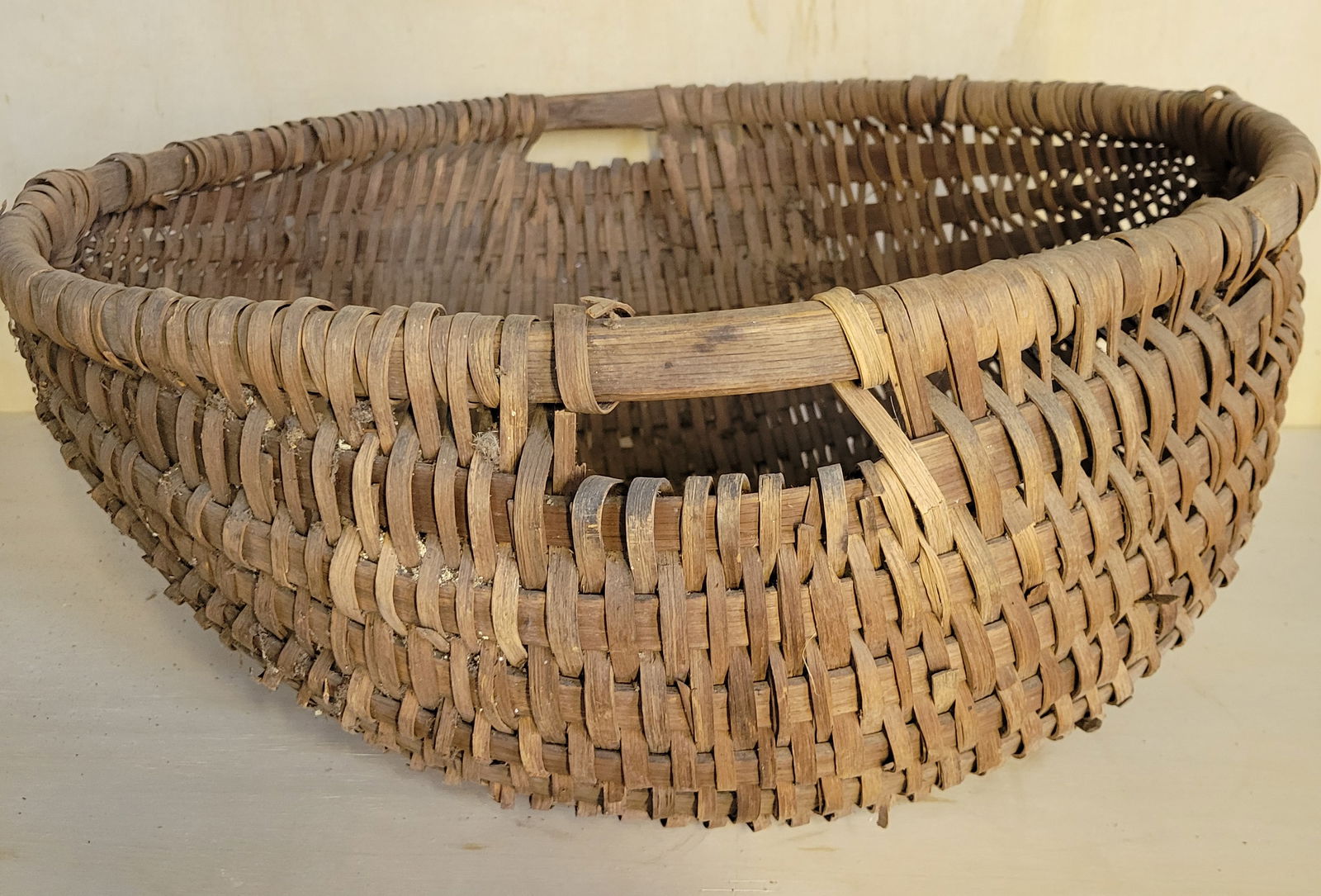 ANTIQUE SPLINT BASKET (1 of 6)