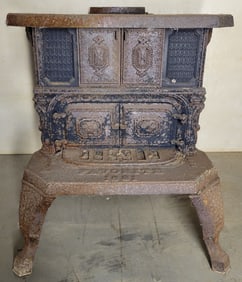 "FAVORITE 1881" CAST IRON STOVE
