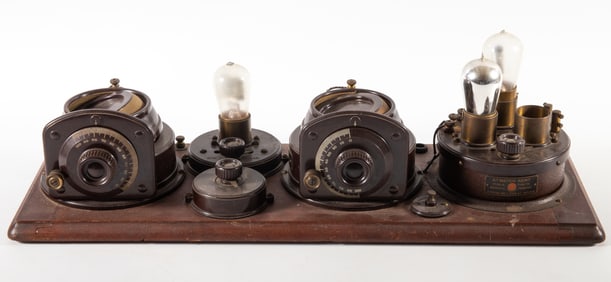 ATWATER KENT RADIO SET #4445