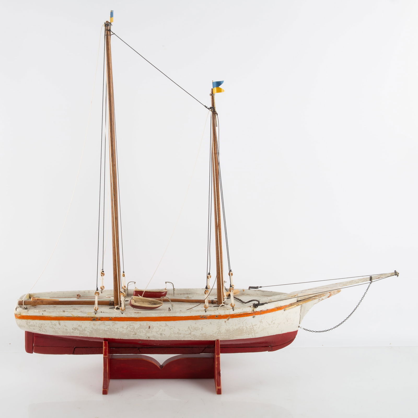 ANTIQUE SHIP MODEL (1 of 3)