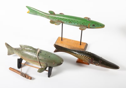 FISH DECOYS / CARVINGS (5)