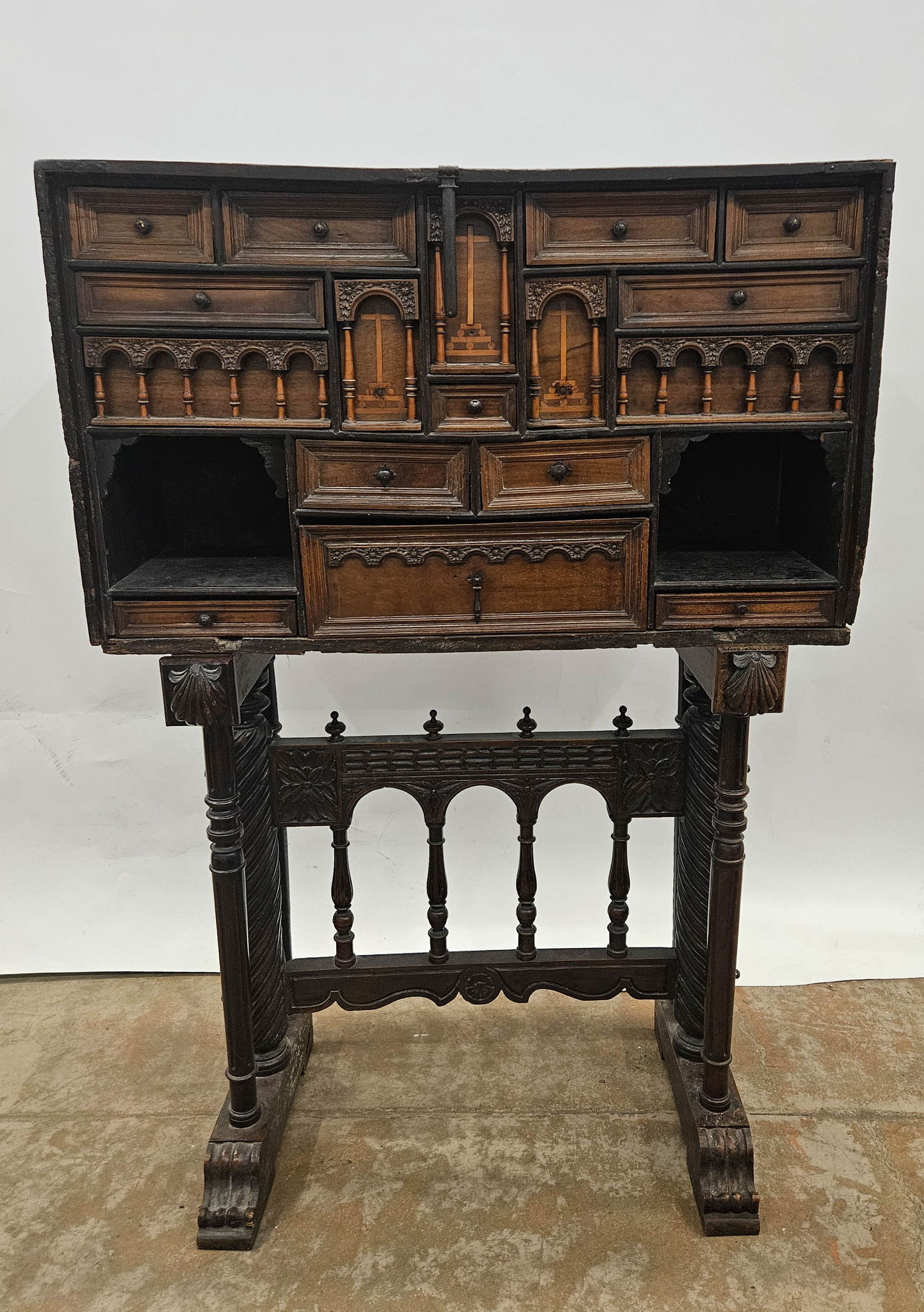 SPANISH BARGUENO CABINET (1 of 10)