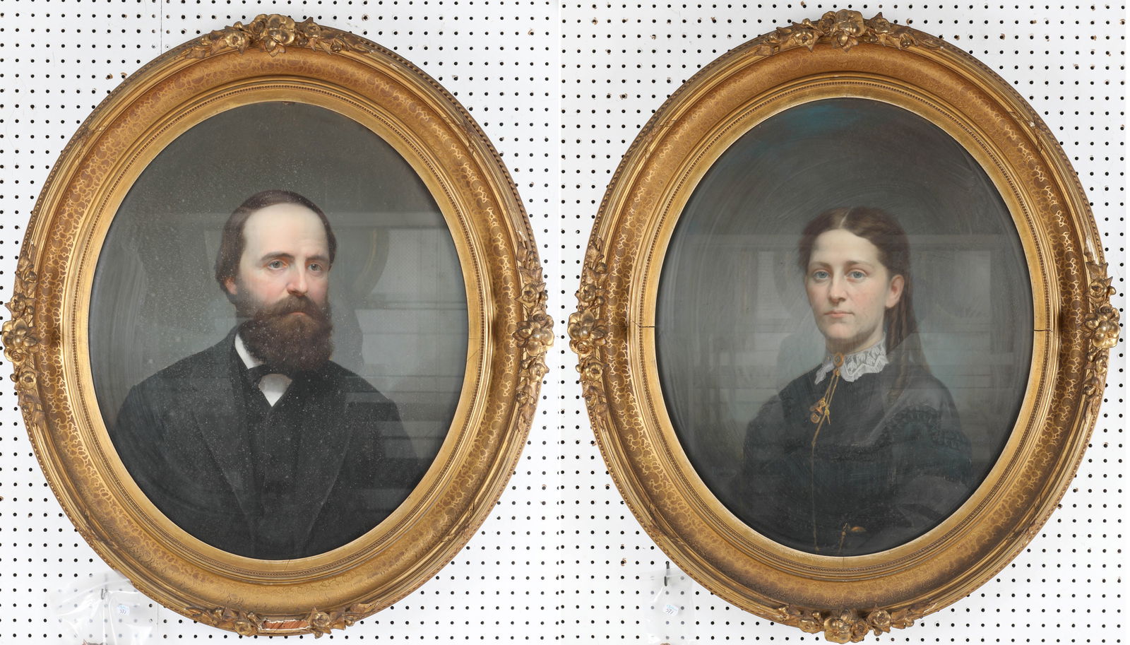 PAIR DABOUR PORTRAITS (1 of 5)