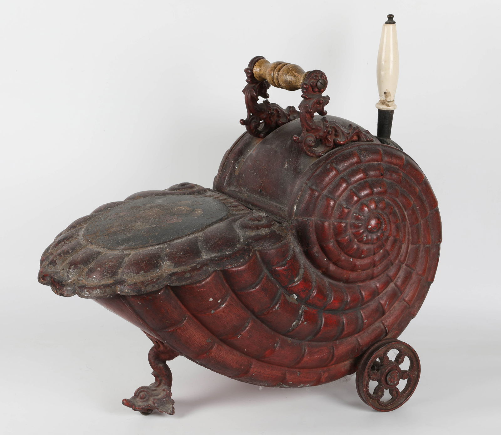 VICTORIAN SNAIL COAL SCUTTLE (1 of 5)
