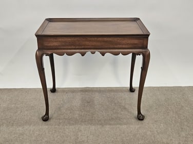KITTINGER MAHOGANY ENDTABLE