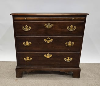 STATTON BUTLERS CHEST