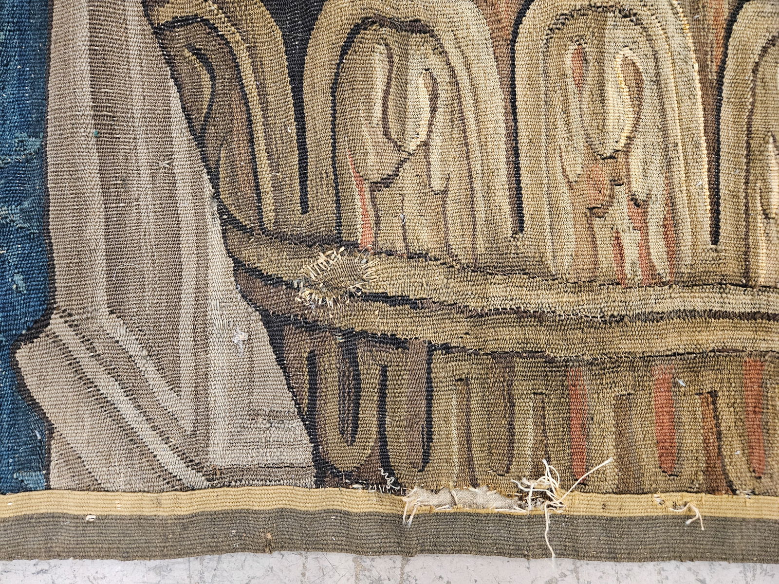 FLEMISH TAPESTRY - 6